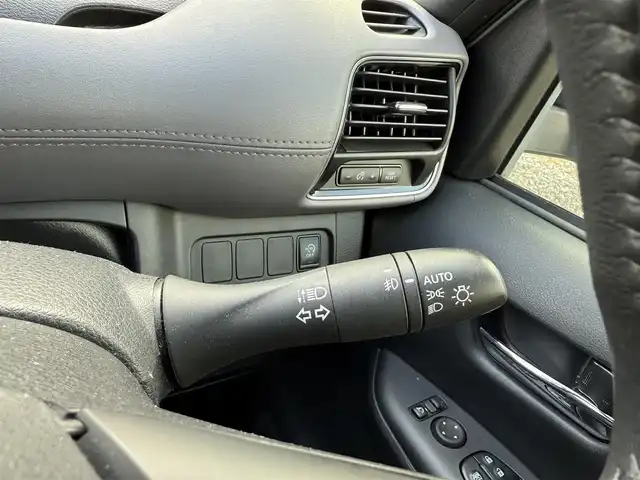 日産 セレナ ハイウェイスター V 兵庫県 2021(令3)年 2.3万km シルバー ワンオーナー/純正ナビ/フルセグTV/バックモニター/両側パワースライドドア/LEDヘッドライト/プロパイロット/オートハイビーム/電子パーキング/オートホールド/純正16インチアルミホイール/プッシュスタート＆スマートキー