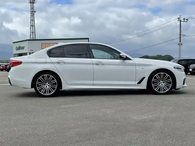 ＢＭＷ,５シリーズ,523i Mスポーツ,ハイラインパッケージ SR 本革