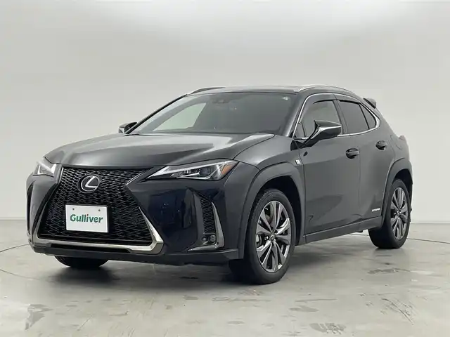 レクサス ＵＸ 250h Fスポーツ 群馬県 2019(令1)年 1.7万km グラファイトブラックガラスフレーク ムーンルーフ/TRDリヤディフューザー/TRDスポーツマフラー/TRDルーフスポイラー/＝＝＝＝＝/純正10.3インチナビ/・AM/FM/CD/DVD/フルセグTV/・USB/AUX/Bluetooth/Miracast/バックカメラ/前席シートヒーター/ステアリングヒーター/ステアリングスイッチ/パワーバックドア/Lexus Safety System ＋/・プリクラッシュセーフティシステム/・レーントレーシングアシスト/・オートマチックハイビーム/・レーダークルーズコントロール(全車速追従機能付)/・ロードサインアシスト/・先行車発進告知機能/プッシュスタート/スマートキー