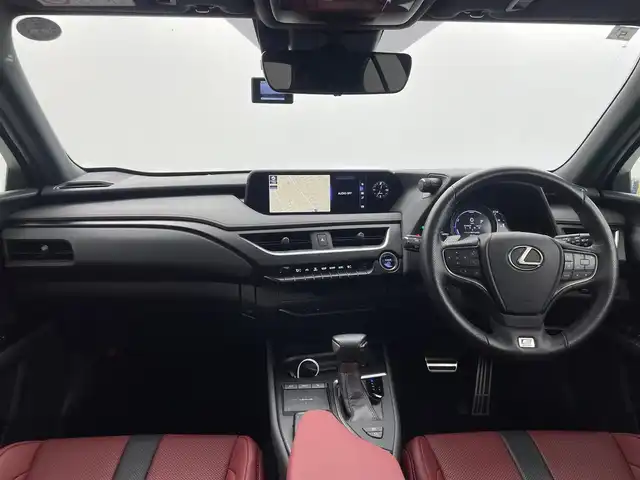 レクサス ＵＸ 250h Fスポーツ 群馬県 2019(令1)年 1.7万km グラファイトブラックガラスフレーク ムーンルーフ/TRDリヤディフューザー/TRDスポーツマフラー/TRDルーフスポイラー/＝＝＝＝＝/純正10.3インチナビ/・AM/FM/CD/DVD/フルセグTV/・USB/AUX/Bluetooth/Miracast/バックカメラ/前席シートヒーター/ステアリングヒーター/ステアリングスイッチ/パワーバックドア/Lexus Safety System ＋/・プリクラッシュセーフティシステム/・レーントレーシングアシスト/・オートマチックハイビーム/・レーダークルーズコントロール(全車速追従機能付)/・ロードサインアシスト/・先行車発進告知機能/プッシュスタート/スマートキー