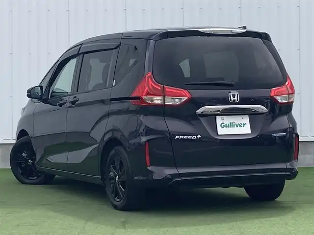 ホンダ フリード＋ ハイブリット G ブラックスタイル 香川県 2023(令5)年 2.9万km トワイライトミストブラックパール 登録時走行距離：28487km/ディーラー純正9型ナビ/　CD DVD BT フルセグTV/バックカメラ/ビルトインETC/前後ドライブレコーダー/両側パワースライドドア/衝突被害軽減/レーンキープアシスト/レーダークルーズコントロール/シートヒーター/ロールサンシェード/ISOFIX/横滑り防止装置/革巻きステアリング/ステアリングスイッチ/プッシュスタート/スマートキー