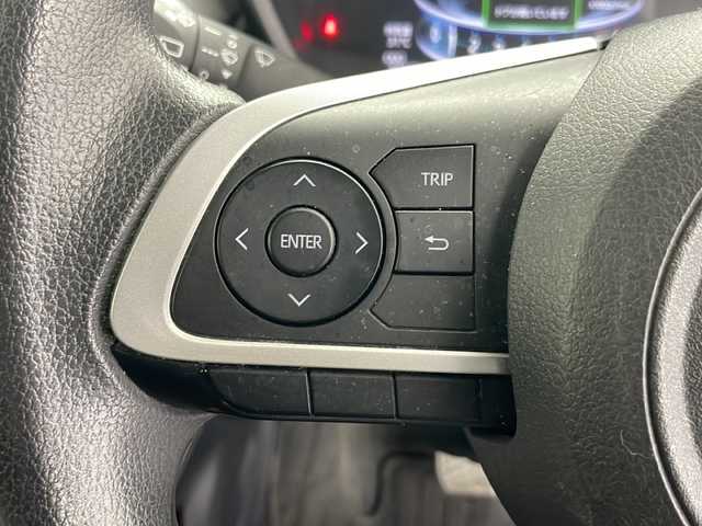 トヨタ ライズ G 道央・札幌 2019(令1)年 5.5万km ファイアークォーツレッドM ・4WD/・純正ナビ&CD&DVD&SD&BT/・スマートアシスト/・衝突回避支援ブレーキ機能/・衝突警報機能/・車線逸脱警報機能/・車線逸脱抑制制御機能/・ふらつき警報/・路側逸脱警報/・ブレーキ制御付誤発進抑制機能/・先行車発進お知らせ機能/・ブラインドスポットモニター/・ロードサインアシスト/・コーナーセンサー/・ステアリングスイッチ/・純正前方ドライブレコーダー/・前席シートヒーター/・ビルトインETC/・純正フロアマット/・電動格納ミラー/・ドアミラーヒーター/・プッシュスタート/・LEDヘッドライト/・オートライト/・スマートキー/・スペアキー/・保証書/・取扱説明書/・社外AWスタッドレスタイヤ積込