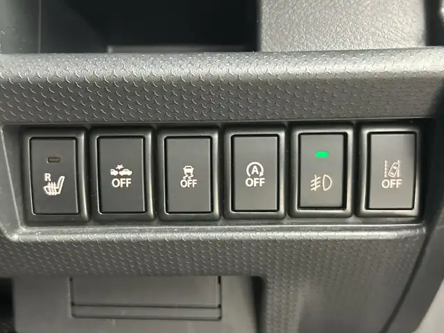 スズキ ハスラー X 愛知県 2017(平29)年 5.7万km クールカーキパールメタリック/ホワイト2トーンルーフ 純正８インチナビ（AM/FM/フルセグ/BT/CD/DVD）/バックカメラ/D/N席シートヒーター/ハーフレザーシート/衝突軽減ブレーキ/レーンキープアシスト/横滑り防止機能/アイドリングストップ/ETC/プッシュスタート/スマートキー/オートライト/LEDヘッドライト/純正15インチアルミホイール/ドアバイザー/純正ゴムマット