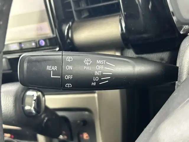 スズキ ハスラー X 愛知県 2017(平29)年 5.7万km クールカーキパールメタリック/ホワイト2トーンルーフ 純正８インチナビ（AM/FM/フルセグ/BT/CD/DVD）/バックカメラ/D/N席シートヒーター/ハーフレザーシート/衝突軽減ブレーキ/レーンキープアシスト/横滑り防止機能/アイドリングストップ/ETC/プッシュスタート/スマートキー/オートライト/LEDヘッドライト/純正15インチアルミホイール/ドアバイザー/純正ゴムマット