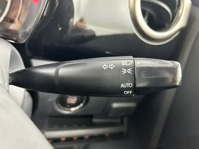 スズキ ハスラー X 愛知県 2017(平29)年 5.7万km クールカーキパールメタリック/ホワイト2トーンルーフ 純正８インチナビ（AM/FM/フルセグ/BT/CD/DVD）/バックカメラ/D/N席シートヒーター/ハーフレザーシート/衝突軽減ブレーキ/レーンキープアシスト/横滑り防止機能/アイドリングストップ/ETC/プッシュスタート/スマートキー/オートライト/LEDヘッドライト/純正15インチアルミホイール/ドアバイザー/純正ゴムマット