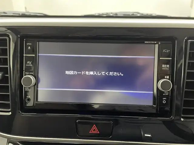 日産 デイズ ルークス HWS X Vセレクション 兵庫県 2017(平29)年 5万km オーシャンブルーP ・純正SDナビ/・CD/DVD/BT/SD/フルセグTV/・全方位カメラ/・両側パワースライドドア/・ETC/・衝突軽減ブレーキ/・LEDヘッドライト/・オートライト/・スマートキー/・スペアキー1本/・純正15インチアルミホイール/・純正フロアマット/・ハーフレザーシート