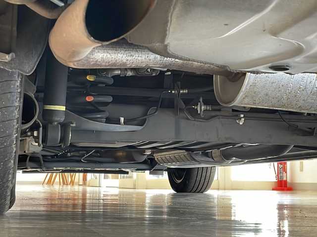 日産 セレナ ハイウェイスター Vセレクション 福井県 2017(平29)年 5.5万km ダイヤモンドブラック 純正7インチSDナビ/フルセグTV/BT/CD/DVD/USB/SD/AUX/アラウンドビューモニター/フリップダウンモニター/セーフティパックB/・プロパイロット/・インテリジェントパーキングアシスト/・エマージェンシーブレーキ/・車線逸脱防止支援システム/・フロント&バックソナー/・標識検知機能/・ふらつき警報/・インテリジェントルームミラー/ドライブレコーダー/ETC/両側パワースライドドア/オートライト/LEDヘッドライト/純正16インチアルミホイール/純正フロアマット/プッシュスタート/スマートキー