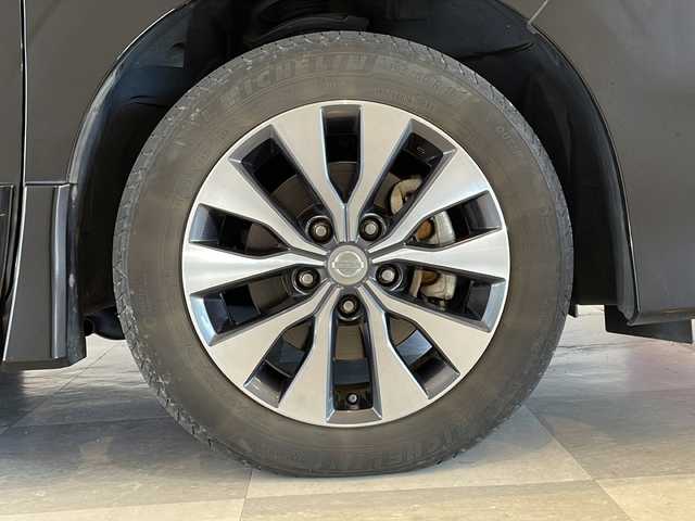 日産 セレナ ハイウェイスター Vセレクション 福井県 2017(平29)年 5.5万km ダイヤモンドブラック 純正7インチSDナビ/フルセグTV/BT/CD/DVD/USB/SD/AUX/アラウンドビューモニター/フリップダウンモニター/セーフティパックB/・プロパイロット/・インテリジェントパーキングアシスト/・エマージェンシーブレーキ/・車線逸脱防止支援システム/・フロント&バックソナー/・標識検知機能/・ふらつき警報/・インテリジェントルームミラー/ドライブレコーダー/ETC/両側パワースライドドア/オートライト/LEDヘッドライト/純正16インチアルミホイール/純正フロアマット/プッシュスタート/スマートキー