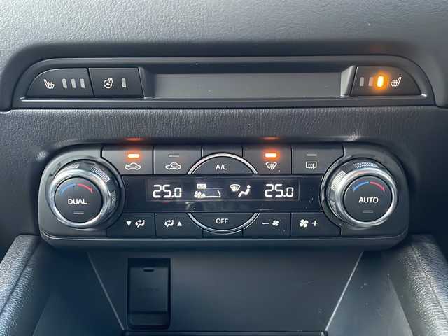 マツダ ＣＸ－５ XD プロアクティブ 道北・旭川 2017(平29)年 5.3万km ソニックシルバーM /4WD//禁煙車//純正ナビ/USB/AUX/BT/CD/DVD/フルセグ//ハンドルヒーター//ステアリングスイッチ//運転席メモリーシート//前席シートヒーター//運転席パワーシート//オートライト//車間認知支援システム//SCBS//BSM//レーンキープアシスト//交通標識認識システム//ACC//ドライバーアテンションアラート//革巻きステアリング//LEDヘッドライト//フッグランプ//リアフォグランプ//バックカメラ//サイドカメラ//ドライブレコーダー//ETC//ドアバイザー//HUD//エンジンスターター//オートリトラミラー//HUD//ヘットライトウォッシャー//トノカバー