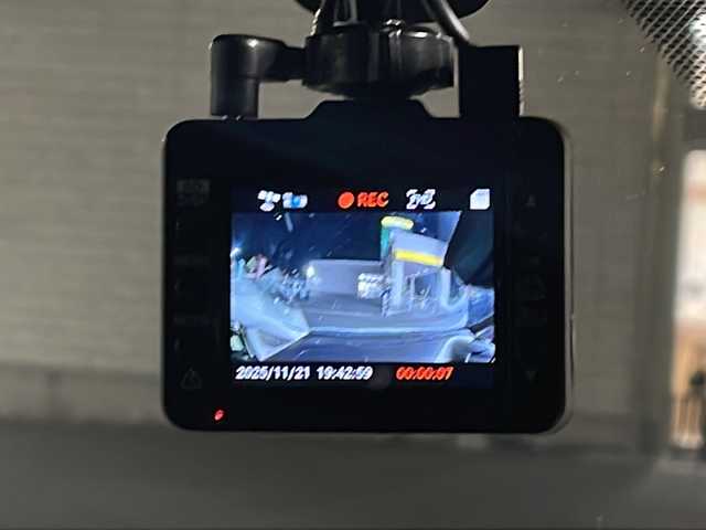 日産 ノート X Vセレクション 山口県 2020(令2)年 1万km ブリリアントホワイトパール ワンオーナー/純正７型ナビ（フルセグTV、AM/FM、Bluetooth）/全方位カメラ/HIDオートライト/社外14インチアルミホイール/アイドリングストップ/横滑り防止装置/レーンキープアシスト/衝突被害軽減ブレーキ/前後コーナーセンサー