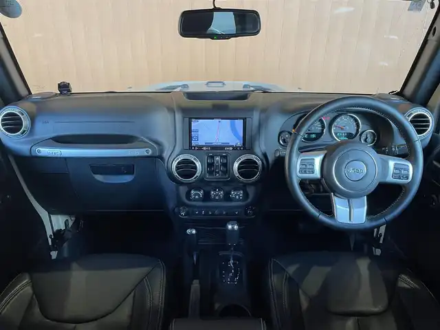 クライスラー・ジープ ジープ ラングラー JK 愛知県 2017(平29)年 4.9万km ゴビ 80台限定車/ワンオーナー/社外メモリナビ/フルセグTV/バックカメラ/サイドカメラ/黒革シート/シートヒーター/ALPINEスピーカー/クルーズコントロール/MTモード付AT/オートヘッドライト/純正18インチアルミ