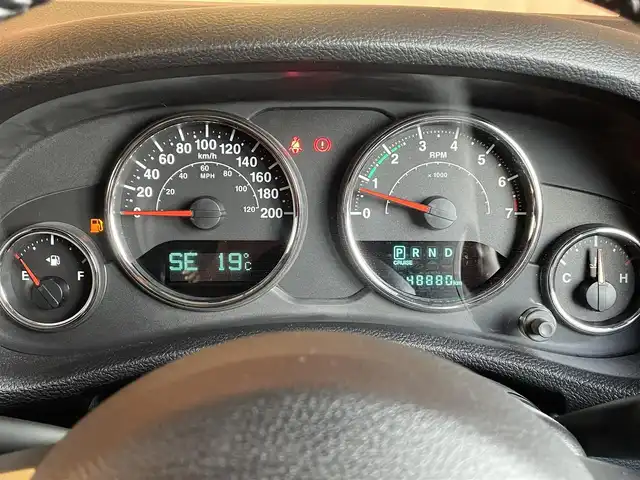 クライスラー・ジープ ジープ ラングラー JK 愛知県 2017(平29)年 4.9万km ゴビ 80台限定車/ワンオーナー/社外メモリナビ/フルセグTV/バックカメラ/サイドカメラ/黒革シート/シートヒーター/ALPINEスピーカー/クルーズコントロール/MTモード付AT/オートヘッドライト/純正18インチアルミ