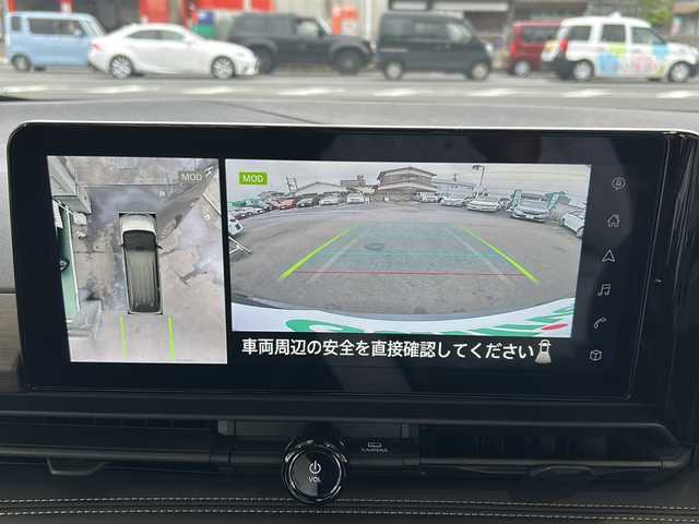 日産 セレナ e－パワー ハイウェイスター V 愛媛県 2024(令6)年 1.7万km ダイヤモンドブラック ワンオーナー/純正12.3インチナビ/フルセグTV/Bluetooth/AppleCarPlay/HDMI/プロパイロット/インテリジェントエマージェンシーブレーキ/フリップダウンモニター/両側パワースイライドドア/ハンズフリーパワースライド/純正前後ドライブレコーダー/ブラインドスポットモニター/デジタルインナーミラー/ビルトインETC2.0/置くだけ充電/スペアキーx1/保証書/取扱説明書