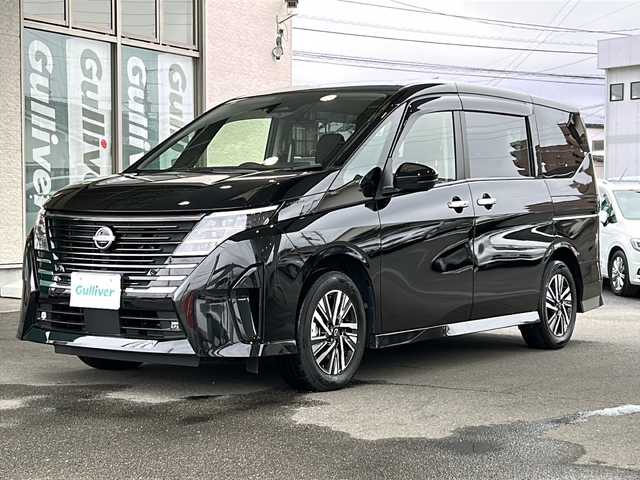 日産 セレナ e－パワー ハイウェイスター V 愛媛県 2024(令6)年 1.7万km ダイヤモンドブラック ワンオーナー/純正12.3インチナビ/フルセグTV/Bluetooth/AppleCarPlay/HDMI/プロパイロット/インテリジェントエマージェンシーブレーキ/フリップダウンモニター/両側パワースイライドドア/ハンズフリーパワースライド/純正前後ドライブレコーダー/ブラインドスポットモニター/デジタルインナーミラー/ビルトインETC2.0/置くだけ充電/スペアキーx1/保証書/取扱説明書