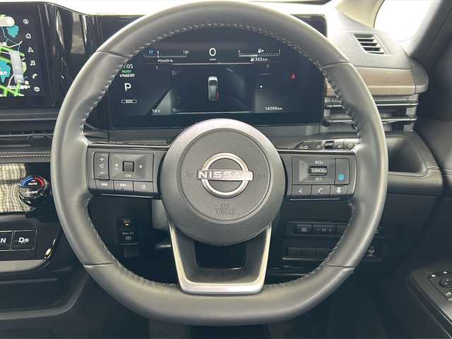 日産 セレナ e－パワー ハイウェイスター V 愛媛県 2024(令6)年 1.7万km ダイヤモンドブラック ワンオーナー/純正12.3インチナビ/フルセグTV/Bluetooth/AppleCarPlay/HDMI/プロパイロット/インテリジェントエマージェンシーブレーキ/フリップダウンモニター/両側パワースイライドドア/ハンズフリーパワースライド/純正前後ドライブレコーダー/ブラインドスポットモニター/デジタルインナーミラー/ビルトインETC2.0/置くだけ充電/スペアキーx1/保証書/取扱説明書
