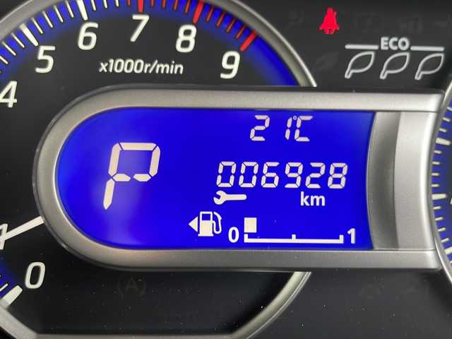 日産 デイズ HWS X Vセレ +SeftyⅡ 新潟県 2015(平27)年 0.7万km ピンクゴールドM アラウンドビューモニター/純正ナビ［MC314D-W］/　(Bluetooth/CD/DVD/AUX/SD/フルセグ)/社外ドライブレコーダー/　(コムテック/HDR-102)/ETC/ISOFIX/スペアキー1本/純正フロアマット/電動格納ミラー/横滑り防止装置