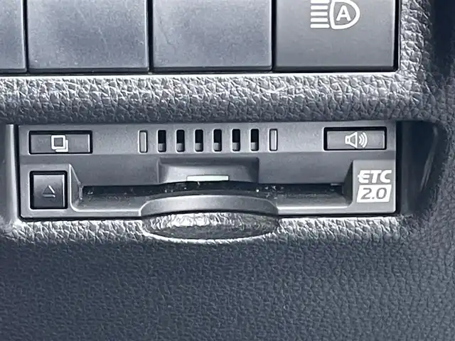 トヨタ ＲＡＶ４ アドベンチャー 東京都 2020(令2)年 3.6万km アーバンカーキ 純正ナビ/バックモニター/プリクラッシュセーフティ/レーントレーシング/パーキングサポートブレーキ/レーダークルーズ/パワーシート/電動リアゲート/ＥＴＣ/ドライブレコーダー/スマートキー