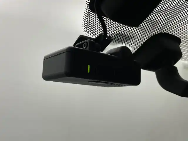 スバル インプレッサ スポーツ 1．6i－Lアイサイト 岡山県 2017(平29)年 3.7万km クォーツブルーP 純正8インチナビ(CN-LR820D)/【フルセグ/AM/FM/USB/AUX/CD/DVD】/衝突軽減ブレーキ/ブラインドスポットモニター/踏み間違い防止装置/バックカメラ/ＥＴＣ/純正ドライブレコーダー(前)/純正フロアマット/純正アルミ/ステアリング連動ヘッドランプ/コーナーセンサー/レーンキープアシスト/オートLEDヘッドライト/オートハイビーム/ドアバイザー/レベライザー/スマートキー×２