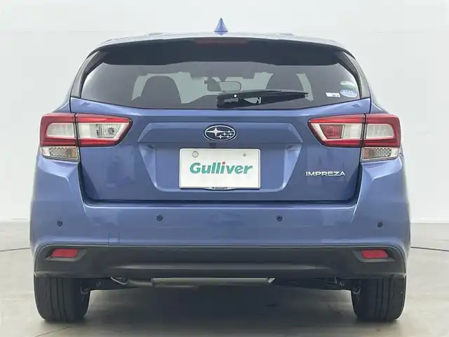 スバル インプレッサ スポーツ 1．6i－Lアイサイト 岡山県 2017(平29)年 3.7万km クォーツブルーP 純正8インチナビ(CN-LR820D)/【フルセグ/AM/FM/USB/AUX/CD/DVD】/衝突軽減ブレーキ/ブラインドスポットモニター/踏み間違い防止装置/バックカメラ/ＥＴＣ/純正ドライブレコーダー(前)/純正フロアマット/純正アルミ/ステアリング連動ヘッドランプ/コーナーセンサー/レーンキープアシスト/オートLEDヘッドライト/オートハイビーム/ドアバイザー/レベライザー/スマートキー×２