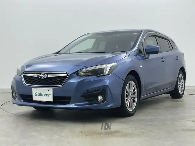 スバル インプレッサ スポーツ 1．6i－Lアイサイト 岡山県 2017(平29)年 3.7万km クォーツブルーP 純正8インチナビ(CN-LR820D)/【フルセグ/AM/FM/USB/AUX/CD/DVD】/衝突軽減ブレーキ/ブラインドスポットモニター/踏み間違い防止装置/バックカメラ/ＥＴＣ/純正ドライブレコーダー(前)/純正フロアマット/純正アルミ/ステアリング連動ヘッドランプ/コーナーセンサー/レーンキープアシスト/オートLEDヘッドライト/オートハイビーム/ドアバイザー/レベライザー/スマートキー×２