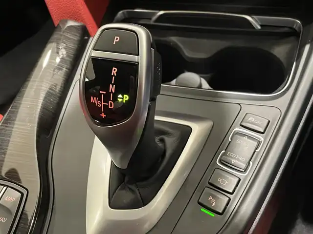 ＢＭＷ ４２０ｉ グランクーペ Mスポーツ 愛知県 2017(平29)年 3.2万km アルピンホワイトⅢ コーラル・レッドレザーシート　/シートヒーター　/コーナーＣ　/コンフォートアクセス　/ｉＤｒｉｖｅＨＤＤナビ　/バックカメラ　/Ｂｌｕｅｔｏｏｔｈ　/インテリジェントセーフティ　/ＡＣＣ　/ＬＤＷ　/ＬＫＡ　/ＢＳＭ/ミラー型ETC/パワーバックドア/プッシュスタート/ウィンカーミラー/アイドリングストップ