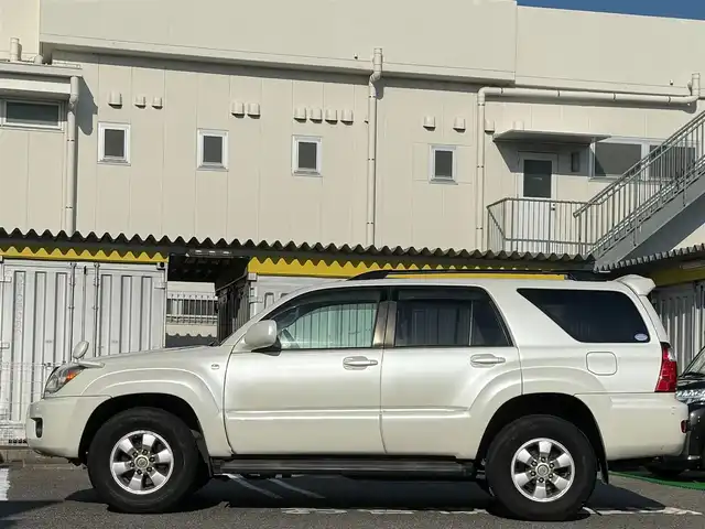 トヨタ ハイラックス サーフ SSR－X LTD 愛知県 2009(平21)年 19.2万km ホワイトパールクリスタルシャイン /禁煙車//ワンオーナー//メモリナビ//フルセグ/HDD Music/CD/AM/FM//SD/BT/iPod/PHOTO/VTR/Music stylist//ルーフレール//AC100V//ISOFIX//ヘッドライトレベライザー//リヤフォグランプ//リアウィンド開閉//オートHIDヘッドライト//LEDフォグランプ//純正ドアバイザー//バックドアイージークローザー//アダプティブドアミラー//保証書//取扱説明書//ナビ取扱説明書//スペアキー