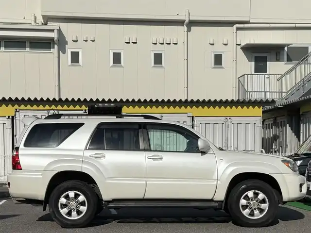 トヨタ ハイラックス サーフ SSR－X LTD 愛知県 2009(平21)年 19.2万km ホワイトパールクリスタルシャイン /禁煙車//ワンオーナー//メモリナビ//フルセグ/HDD Music/CD/AM/FM//SD/BT/iPod/PHOTO/VTR/Music stylist//ルーフレール//AC100V//ISOFIX//ヘッドライトレベライザー//リヤフォグランプ//リアウィンド開閉//オートHIDヘッドライト//LEDフォグランプ//純正ドアバイザー//バックドアイージークローザー//アダプティブドアミラー//保証書//取扱説明書//ナビ取扱説明書//スペアキー