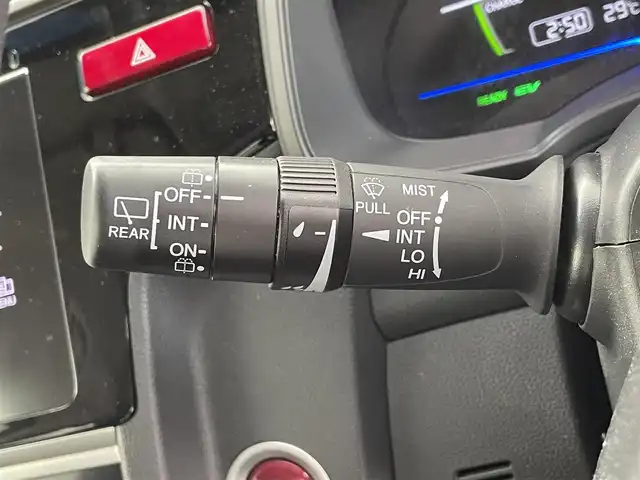 ホンダ フィット ハイブリット Fパッケージ 福井県 2014(平26)年 1.3万km ブリリアントスポーティブルーメタリック2トーン 純正ナビ/(ワンセグ/CD/MDMI/USB/Bluetooth)/バックカメラ/衝突軽減システム/ステアリングスイッチ/ETC/前方ドライブレコーダー/横滑り防止装置/電動格納ウインカーミラー/フロアマット/ドアバイザー/プッシュスタート/スマートキー/W＋サイド＋カーテンSRS＋ABS/取扱説明書