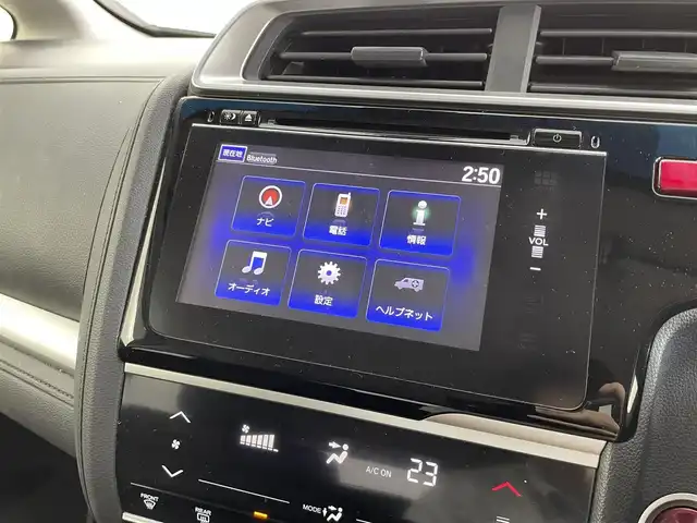 ホンダ フィット ハイブリット Fパッケージ 福井県 2014(平26)年 1.3万km ブリリアントスポーティブルーメタリック2トーン 純正ナビ/(ワンセグ/CD/MDMI/USB/Bluetooth)/バックカメラ/衝突軽減システム/ステアリングスイッチ/ETC/前方ドライブレコーダー/横滑り防止装置/電動格納ウインカーミラー/フロアマット/ドアバイザー/プッシュスタート/スマートキー/W＋サイド＋カーテンSRS＋ABS/取扱説明書