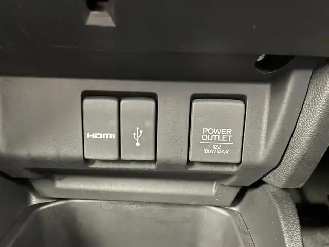 ホンダ フィット ハイブリット Fパッケージ 福井県 2014(平26)年 1.3万km ブリリアントスポーティブルーメタリック2トーン 純正ナビ/(ワンセグ/CD/MDMI/USB/Bluetooth)/バックカメラ/衝突軽減システム/ステアリングスイッチ/ETC/前方ドライブレコーダー/横滑り防止装置/電動格納ウインカーミラー/フロアマット/ドアバイザー/プッシュスタート/スマートキー/W＋サイド＋カーテンSRS＋ABS/取扱説明書