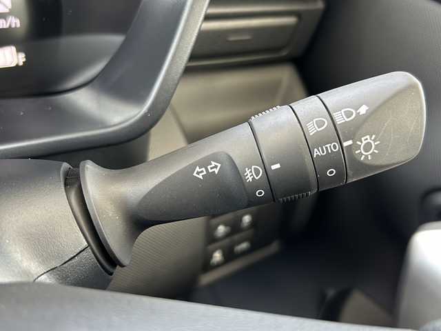 トヨタ ライズ Z 鳥取県 2025(令7)年 0.1万km シャイニングホワイトパール ワンオーナー・618Km/スマートキーx2個/全方位カメラ/ディスプレイオーディオ/フルセグ・BT/ミラーリング/純正前後ドライブレコーダー/プリクラッシュセーフティ/ブラインドスポットモニタリング/アダクティブクルーズコントロール/リアトラフィックアラート/インテリジェントソナー/スマートペタル/ワイヤレス充電器/ラゲッジマット/AC100V電源/前席シートヒーター/LEDヘッドライト/LEDバックフォグ/レインクリアブルーミラー/ETCユニット/保証書・取説・記録簿