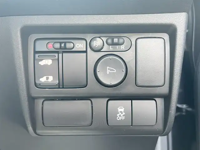 ホンダ フリード スパイク ハイブリット ジャストセレクション 愛知県 2014(平26)年 3.5万km モダンスティールM ワンオーナー/社外SDナビ/【フルセグ/CD/DVD/Bluetooth】/バックカメラ/クルーズコントロール/片側パワースライドドア/横滑り防止装置/オートライト/純正フロアマット/キーレス/保証書/取扱説明書
