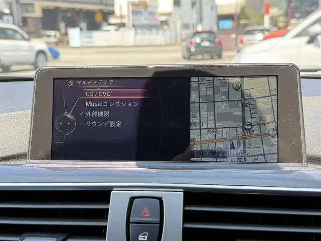 ＢＭＷ ３２０ｉ ラグジュアリー 静岡県 2014(平26)年 8.1万km サファイアブラックP レザーシート/純正ナビ/(CD/DVD/Bluetooth/フルセグ)/衝突被害軽減システム/バックカメラ/アダプティブクルーズコントロール/レーンキープアシスト/メモリー付パワーシート/シートヒーター/スマートキー/ETC/フロアマット/純正17インチアルミホイール/フロントフォグランプ