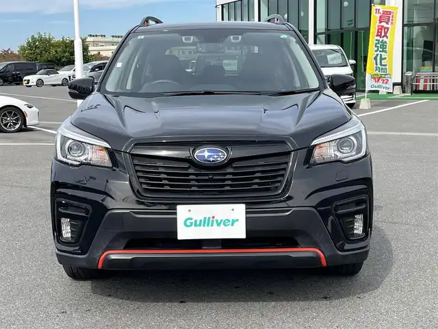 スバル フォレスター X－ブレイク 大阪府 2019(令1)年 1.5万km クリスタルブラックシリカ 純正ナビ（AVIC-RZ902ZP）/（フルセグ/BT/CD/DVD）/レーダークルーズコントロール/バック、サイドカメラ/パドルシフト/ブラインドスポットモニター/後方コーナーセンサー/衝突軽減システム/レーンキープアシスト/ハーフレザーシート/全席シートヒーター/運転席メモリーシート/前席パワーシート/前方ドライブレコーダー/ＥＴＣ/純正17インチAW