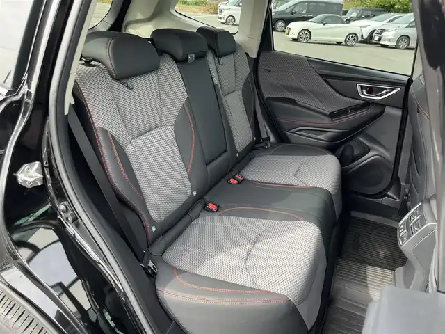スバル フォレスター X－ブレイク 大阪府 2019(令1)年 1.5万km クリスタルブラックシリカ 純正ナビ（AVIC-RZ902ZP）/（フルセグ/BT/CD/DVD）/レーダークルーズコントロール/バック、サイドカメラ/パドルシフト/ブラインドスポットモニター/後方コーナーセンサー/衝突軽減システム/レーンキープアシスト/ハーフレザーシート/全席シートヒーター/運転席メモリーシート/前席パワーシート/前方ドライブレコーダー/ＥＴＣ/純正17インチAW