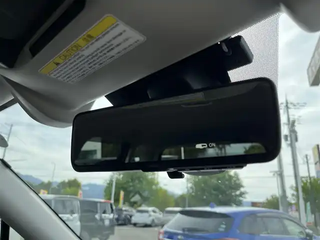 スバル フォレスター X－ブレイク 大阪府 2019(令1)年 1.5万km クリスタルブラックシリカ 純正ナビ（AVIC-RZ902ZP）/（フルセグ/BT/CD/DVD）/レーダークルーズコントロール/バック、サイドカメラ/パドルシフト/ブラインドスポットモニター/後方コーナーセンサー/衝突軽減システム/レーンキープアシスト/ハーフレザーシート/全席シートヒーター/運転席メモリーシート/前席パワーシート/前方ドライブレコーダー/ＥＴＣ/純正17インチAW