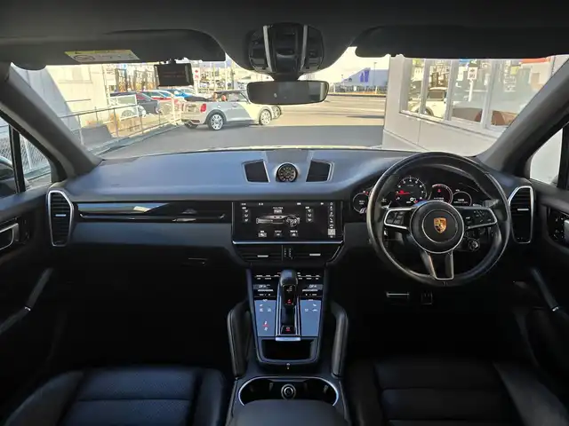 ポルシェ カイエン S 山梨県 2019(平31)年 2.8万km 紺 スポクロ　/黒革　/ＰＤＬＳ　/ＰＡＳＭ　/スパイダー２１ＡＷ　/4ZクライメントC　/ＰＣＭナビ　/ＡＣＣ　/ＢＳＡ　/ＬＫＡ　/Ｐシート　/シートＨ　/３６０カメラ/カープレイ　/前後ドラレコ　/Aハイビーム　/Pバックドア