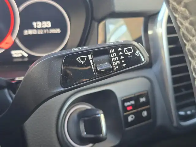 ポルシェ カイエン S 山梨県 2019(平31)年 2.8万km 紺 スポクロ　/黒革　/ＰＤＬＳ　/ＰＡＳＭ　/スパイダー２１ＡＷ　/4ZクライメントC　/ＰＣＭナビ　/ＡＣＣ　/ＢＳＡ　/ＬＫＡ　/Ｐシート　/シートＨ　/３６０カメラ/カープレイ　/前後ドラレコ　/Aハイビーム　/Pバックドア