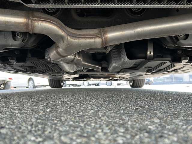 メルセデス・ベンツ Ｃ１８０ ワゴン スポーツ 兵庫県 2014(平26)年 2.8万km 黒 取扱説明書/保証書/純正ディーラーOPナビ（フルセグ/Bluetooth/SD/DISC/AM/FM）/プッシュスタート/パドルシフト/アイドリングストップ/スマートキー×２/ETC/ドライブレコーダー/ASSURAレーダー/バックカメラ/パワーシート/シートメモリー/シートヒーター/純正フロアマット/純正アルミホイール/ルーフレール/パワーバックドア/アンビエントライト/ステアリングアシスト/レーンディパーチャーウォーニング/パークトロニック/インテリジェントライトシステム/クルーズコントロール/プリセーフブレーキ/ブラインドスポットアシスト/アテンションアシスト/HUD