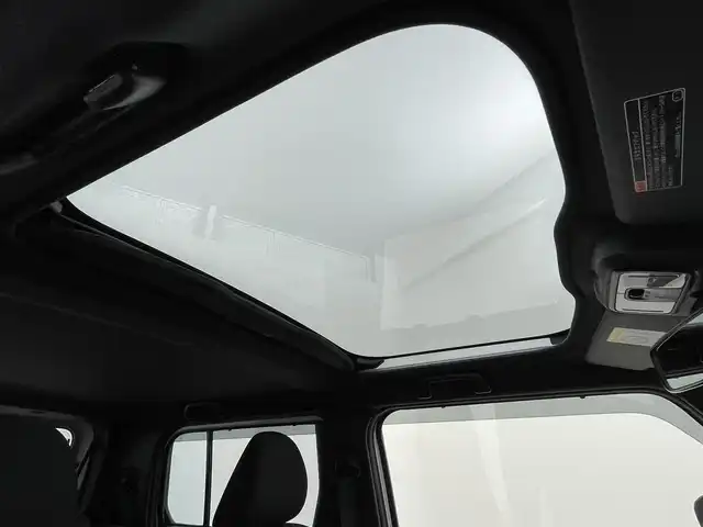 ダイハツ タフト G ターボ ダーククロムベンチャー 宮城県 2023(令5)年 0.6万km シャイニングホワイトパール 純正7インチナビ/全方位カメラ/ガラスルーフ/アダプティブクルーズコントロール/レーンアシスト/障害物センサー/電動パーキング/オートブレーキホールド/衝突軽減/アイドリングストップ/横滑り防止/ステアリングスイッチ/シートヒーター/オートライト/スマートキー/プッシュスタート/LEDライト/純正アルミホイール/スペアキー１本/禁煙車