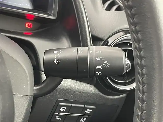 マツダ ＣＸ－３ XD ツーリング 埼玉県 2016(平28)年 4.4万km ソウルレッドプレミアムメタリック 純正ナビ/フルセグ/Bluetooth/CD/DVD/ETC/ドライブレコーダー/バックカメラ/BOSEプレミアムサウンドシステム/ハーフレザーシート/シートヒーター/SBS/SCBS/ブラインドスポットモニター/ヘッドアップディスプレイ/コーナーセンサー/パドルシフト/レーダークルーズコントロール/LEDヘッドライト/LEDフォグランプ/純正18インチアルミホイール/ステアリングスイッチ