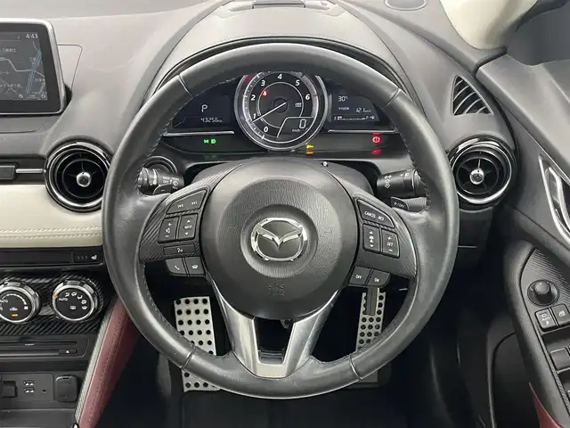 マツダ ＣＸ－３ XD ツーリング 埼玉県 2016(平28)年 4.4万km ソウルレッドプレミアムメタリック 純正ナビ/フルセグ/Bluetooth/CD/DVD/ETC/ドライブレコーダー/バックカメラ/BOSEプレミアムサウンドシステム/ハーフレザーシート/シートヒーター/SBS/SCBS/ブラインドスポットモニター/ヘッドアップディスプレイ/コーナーセンサー/パドルシフト/レーダークルーズコントロール/LEDヘッドライト/LEDフォグランプ/純正18インチアルミホイール/ステアリングスイッチ
