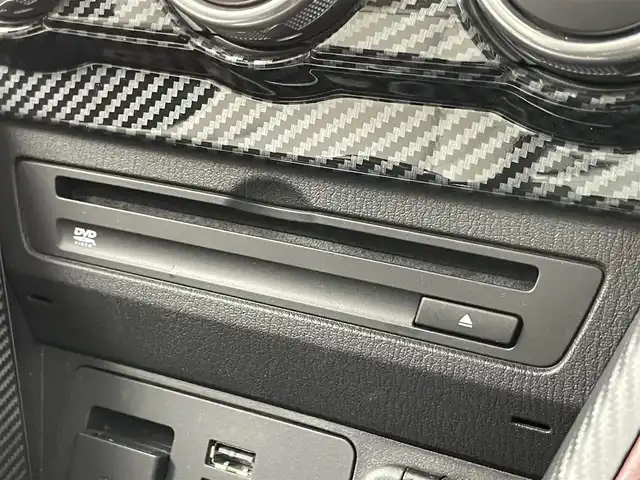 マツダ ＣＸ－３ XD ツーリング 埼玉県 2016(平28)年 4.4万km ソウルレッドプレミアムメタリック 純正ナビ/フルセグ/Bluetooth/CD/DVD/ETC/ドライブレコーダー/バックカメラ/BOSEプレミアムサウンドシステム/ハーフレザーシート/シートヒーター/SBS/SCBS/ブラインドスポットモニター/ヘッドアップディスプレイ/コーナーセンサー/パドルシフト/レーダークルーズコントロール/LEDヘッドライト/LEDフォグランプ/純正18インチアルミホイール/ステアリングスイッチ