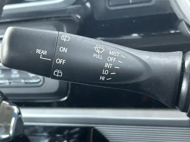 スズキ スペーシア カスタム HYBRID XS ターボ 愛媛県 2018(平30)年 6.1万km パール 社外オーディオ/革ステアリング/ステアリングスイッチ/パドルシフト/フォグランプ/純正15インチAW/LEDオートライト/両側パワースライドドア/オートマチックハイビーム/横滑り防止機能/レーンキープアシスト/コーナーセンサー/衝突被害軽減システム/ABS/ハーフレザーシート/運転席シートヒーター/純正フロアマット/スマートキー/プッシュスタート