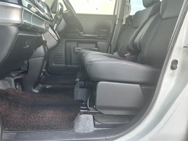 スズキ スペーシア カスタム HYBRID XS ターボ 愛媛県 2018(平30)年 6.1万km パール 社外オーディオ/革ステアリング/ステアリングスイッチ/パドルシフト/フォグランプ/純正15インチAW/LEDオートライト/両側パワースライドドア/オートマチックハイビーム/横滑り防止機能/レーンキープアシスト/コーナーセンサー/衝突被害軽減システム/ABS/ハーフレザーシート/運転席シートヒーター/純正フロアマット/スマートキー/プッシュスタート