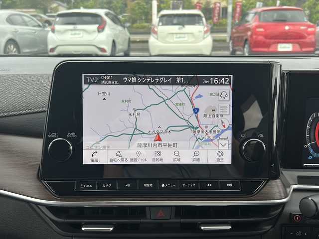 日産 オーラ G レザーエディション 鹿児島県 2022(令4)年 6.1万km ピュアホワイトパール / スーパーブラック 2トーン 純正ナビ//AM/FM/Bluetooth/Apple/Google検索/BOSEスピーカー/ETC/デジタルミラー/プロパイロット/インテリジェンスクルーズ/ハンドル支援/ハンドルヒーター/シートヒーター/横滑り防止装置/電動格納ミラー/ドアバイザー/純正AW17