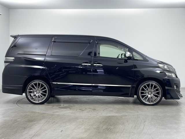 トヨタ ヴェルファイア 2．4Z ゴールデンアイズ 道央・札幌 2012(平24)年 7.4万km ブラック ・4WD/・寒冷地仕様/・アルパインナビ（TV＆CD＆DVD＆BT＆HDMI）/・アルパインフリップダウンモニター/・ミラー型ドライブレコーダー/・社外レーダー/・ステアリングスイッチ/・クルーズコントロール/・両側パワースライドドア/・パワーバックドア/・ドアミラーヒーター/・オートライト/・LEDヘッドライト/・LEDフォグランプ