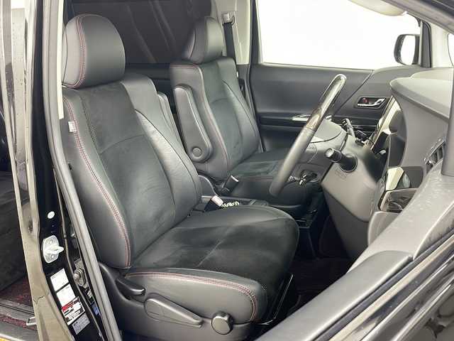トヨタ ヴェルファイア 2．4Z ゴールデンアイズ 道央・札幌 2012(平24)年 7.4万km ブラック ・4WD/・寒冷地仕様/・アルパインナビ（TV＆CD＆DVD＆BT＆HDMI）/・アルパインフリップダウンモニター/・ミラー型ドライブレコーダー/・社外レーダー/・ステアリングスイッチ/・クルーズコントロール/・両側パワースライドドア/・パワーバックドア/・ドアミラーヒーター/・オートライト/・LEDヘッドライト/・LEDフォグランプ