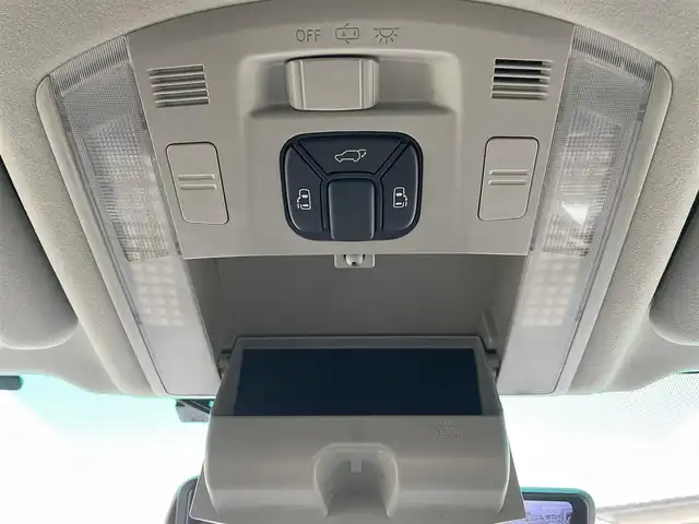 トヨタ ヴェルファイア 2．4Z ゴールデンアイズ 岩手県 2012(平24)年 7.4万km ブラック 寒冷地仕様　ＡＬＰＩＮＥ９型ナビ　バッグカメラ　フルセグ　ＣＤ／ＤＶＤ再生　フリップダウンモニター　Ｂｌｕｅｔｏｏｔｈ　両側パワスラ　電動リアゲート　前後ドラレコ　ＥＴＣ　ＬＥＤヘッド　２０インチＡＷ