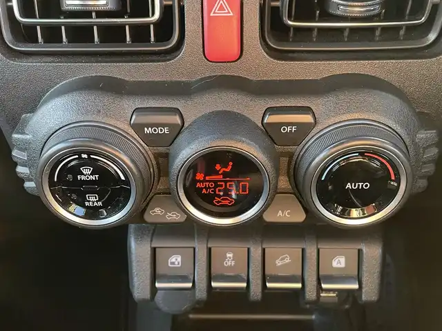 スズキ ジムニー XC 新潟県 2021(令3)年 1.7万km シフォンアイボリーM ワンオーナー/4WD/ターボ/ルーフキャリア/メモリナビ/ワンセグテレビ/バックカメラ/ウィンカーミラー/クルーズコントロール/ドアバイザー/プッシュスタート/ETC/運転助手席シートヒーター/ミラーヒーター/スペアキー1個